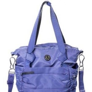 Lululemon purple duffle gym bag